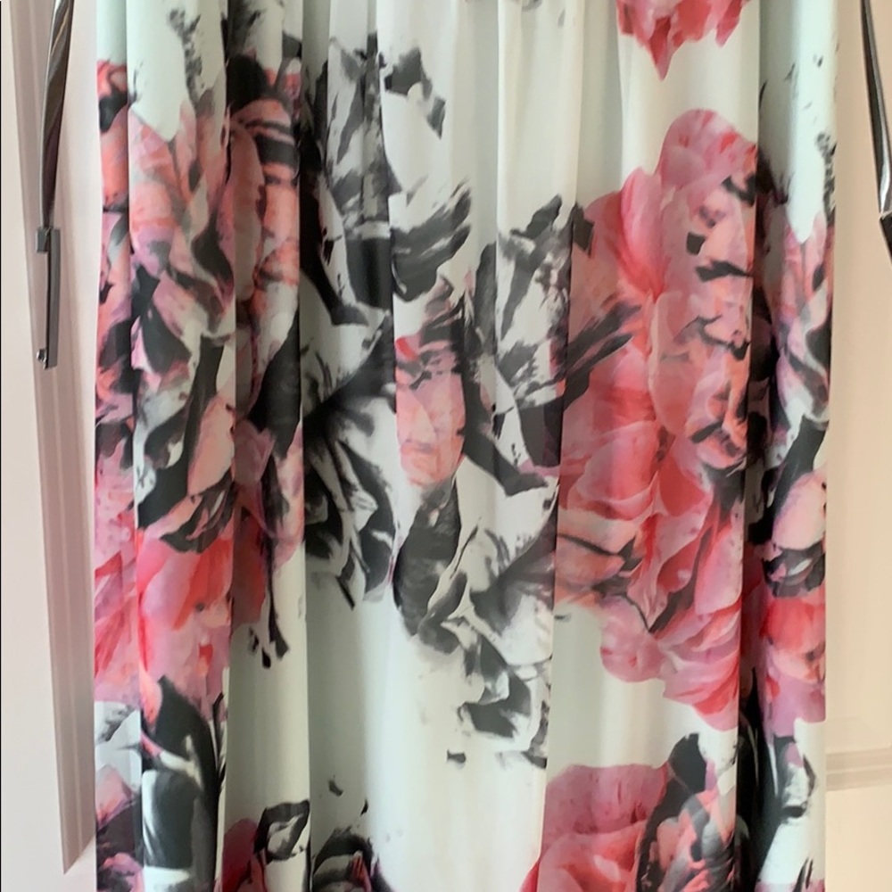 City Chic Long dress size S (Plus Size) no belt I lost it - Picture 3 of 5